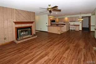 7 W North St, Eureka, MO 63025 - Photo 5