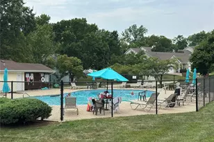 1620 Summergate Pkwy, Saint Charles, MO 63303 - Photo 19