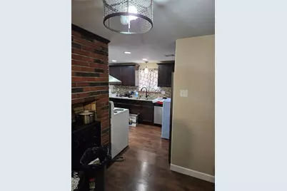 15 Elmwood Place, Saint Charles, MO 63301 - Photo 3