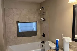 15 Elmwood Pl, Saint Charles, MO 63301 - Photo 9