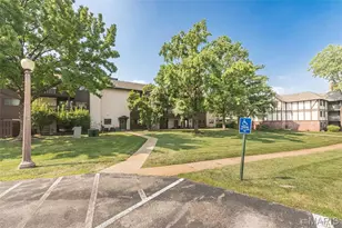 1400 Heritage Landing, Saint Charles, MO 63303 - Photo 27