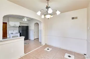 509 Royal Ave, Ferguson, MO 63135 - Photo 3