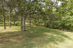 10576 Union Ln, Saint Genevieve, MO 63670 - Photo 9