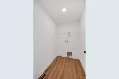 10233 Riehl Farm Drive, Potosi, MO 63664 - Photo 13