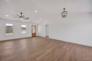 10233 Riehl Farm Dr, Potosi, MO 63664 - Photo 7