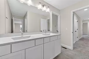 2017 Butte Trl Ct, Cottleville, MO 63304 - Photo 17