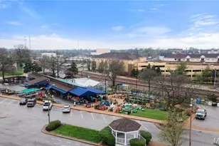 340 S Ballas Rd, Kirkwood, MO 63122 - Photo 53