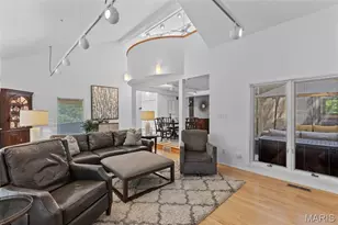 340 S Ballas Rd, Kirkwood, MO 63122 - Photo 11