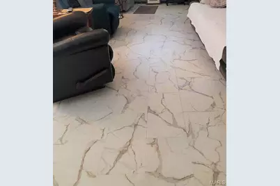 11 D Ville Place, Hannibal, MO 63401 - Photo 9