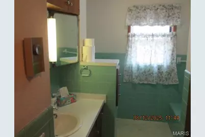 300 Bourbeuse Road, Union, MO 63084 - Photo 15