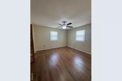 22 N New Madrid, Fenton, MO 63736 - Photo 7