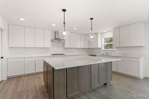 566 Evening Primrose Dr, Wentzville, MO 63385 - Photo 9