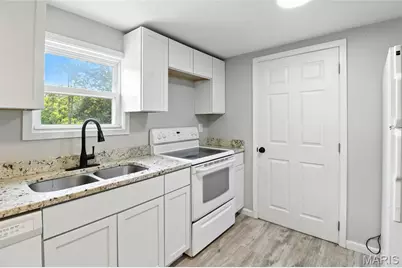 212 Middle Street, Bonne Terre, MO 63628 - Photo 13