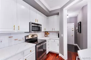 13101 Mill Crossing Ct, Saint Louis, MO 63141 - Photo 5