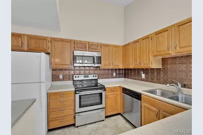 102 E Bodley Avenue #204, Kirkwood, MO 63122 - Photo 9