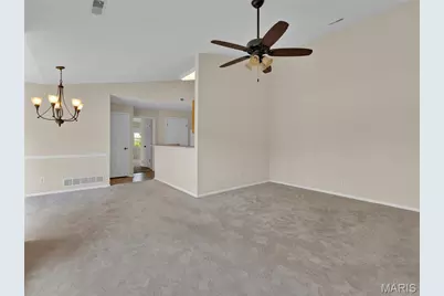 102 E Bodley Avenue #204, Kirkwood, MO 63122 - Photo 7