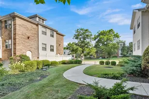 102 E Bodley Ave, Kirkwood, MO 63122 - Photo 25