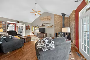 16400 Pleasant Hill Rd, Wright City, MO 63390 - Photo 9