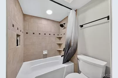 9 Kirken Knoll Drive, Town and Country, MO 63131 - Photo 47