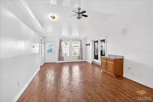 16 Midland Ave, Maryland Heights, MO 63043 - Photo 17