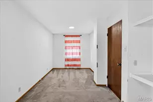 16 Midland Ave, Maryland Heights, MO 63043 - Photo 33