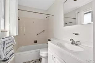 354 Burncoate Dr, Oakville, MO 63129 - Photo 19