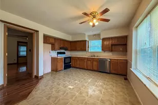 97 E Lakeview Dr, De Soto, MO 63020 - Photo 11