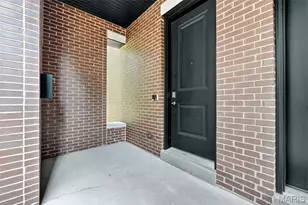 4329 Westminster Pl, Saint Louis, MO 63108 - Photo 5