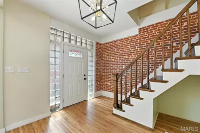 5325 Gilson, Saint Louis, MO 63116 - Photo 3