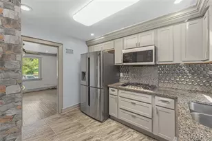 138 N Marguerite Ave, Saint Louis, MO 63135 - Photo 9