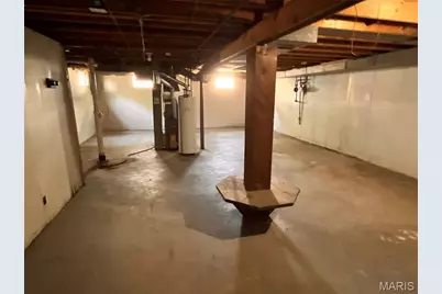 10501 Lilac Avenue, Saint Louis, MO 63137 - Photo 15