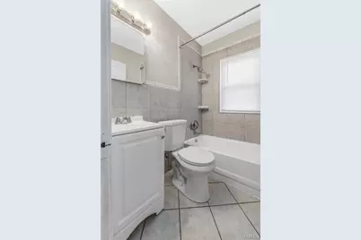 9429 Burdella Avenue, Saint Louis, MO 63114 - Photo 21