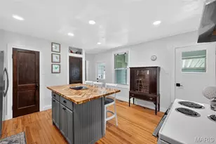 5436 Bischoff Ave, Saint Louis, MO 63110 - Photo 9