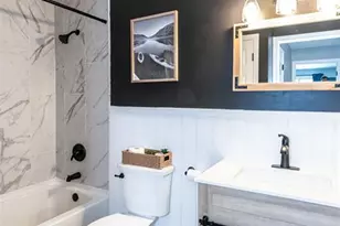 950 E Rue De La Banque, Saint Louis, MO 63141 - Photo 19