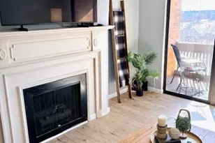 950 E Rue De La Banque, Saint Louis, MO 63141 - Photo 11