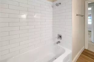 4127 Burnett Ave, Saint Louis, MO 63125 - Photo 9