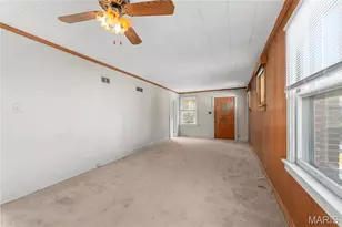 2424 Rockford Ave, Saint Louis, MO 63144 - Photo 9