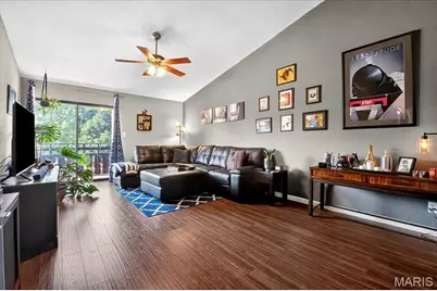 1465 Heritage Landing #46 (410), Saint Charles, MO 63303 - Photo 3