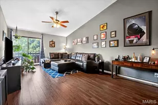 1465 Heritage Landing, Saint Charles, MO 63303 - Photo 3