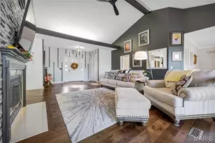 15 Eagles Way Ln, Lake Saint Louis, MO 63367 - Photo 9