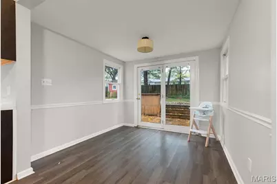 1133 N Harrison Avenue, Kirkwood, MO 63122 - Photo 7