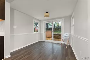 1133 N Harrison Ave, Kirkwood, MO 63122 - Photo 7