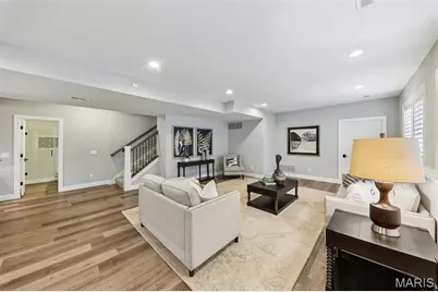 115 Ladue Pine Woods Place, Saint Louis, MO 63141 - Photo 25