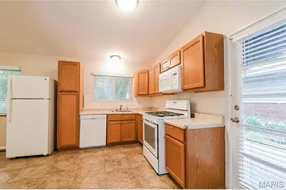 1520 Arlington, Florissant, MO 63033 - Photo 5