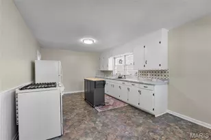 205 E Beech St, Sikeston, MO 63801 - Photo 13