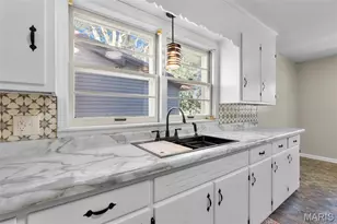 205 E Beech St, Sikeston, MO 63801 - Photo 11