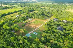 27327 Harrill Ln, Lebanon, MO 65536 - Photo 7