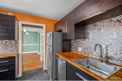 8261 Watson Road, Webster Groves, MO 63119 - Photo 13