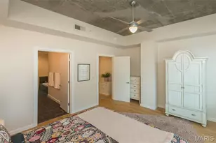 4545 Lindell Blvd, Saint Louis, MO 63108 - Photo 29