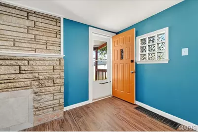 9386 Golden Gate Road, Rock Hill, MO 63144 - Photo 3